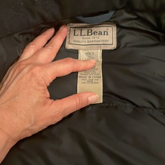 L.L. BEAN EXTREME WEATHER PARKA.  GORETEX.  ALMOST NEW - Picture 8 of 15